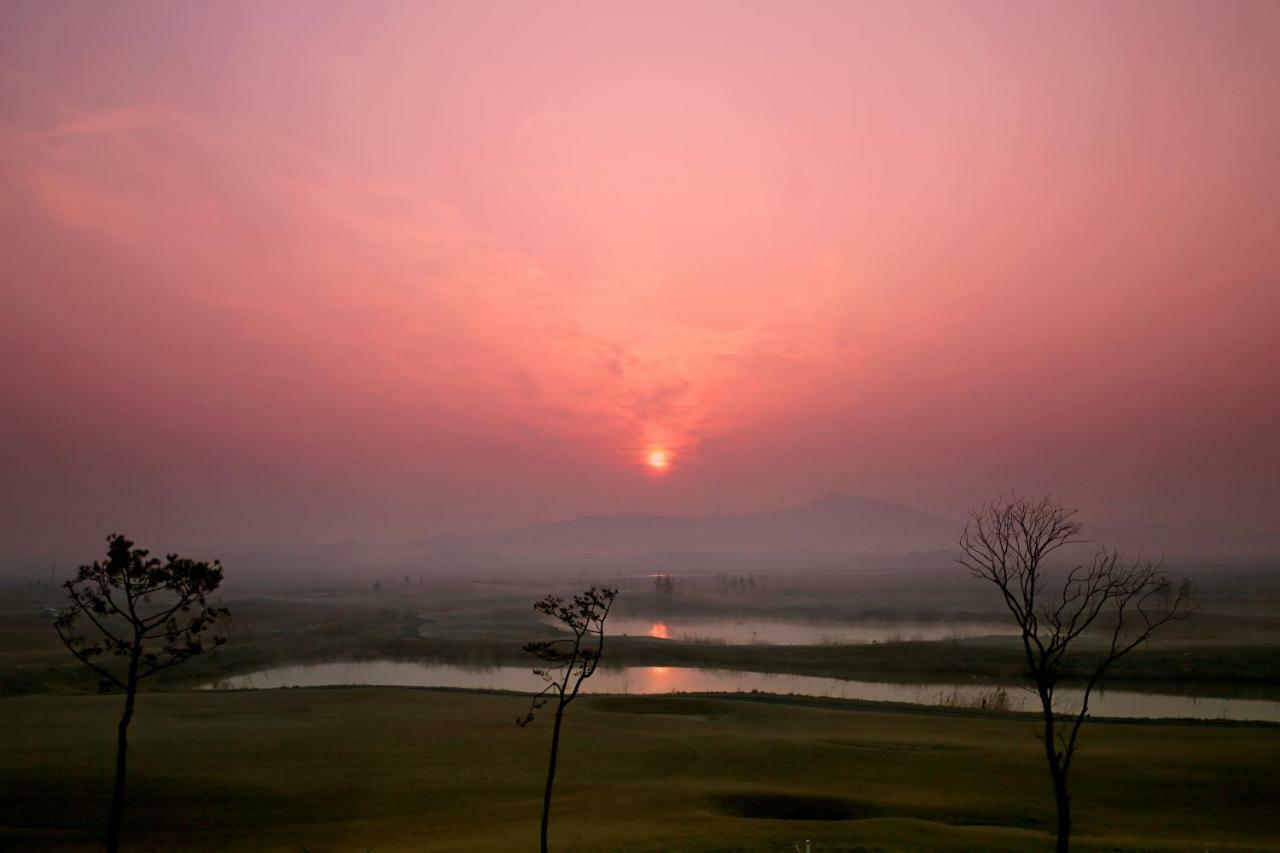 Latierra Terrace Golf Village 泰安 外观 照片